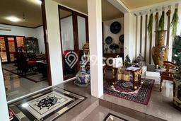 Rumah Elit Modern Tanpa Renovasi di Kayu Putih Jakarta Timur Rumah Elit Modern Tanpa Renovasi di Kayu Putih Jakarta Timur