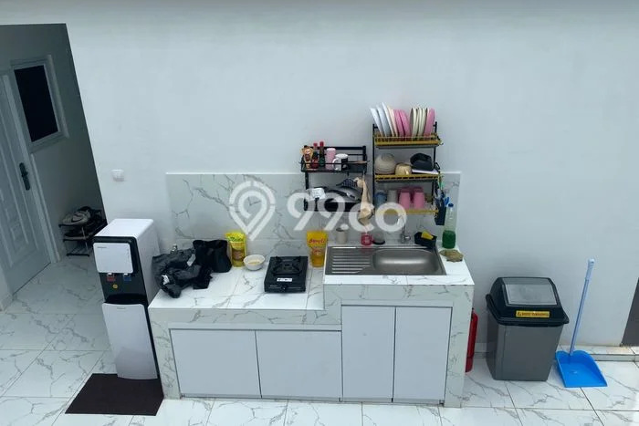 Unit Kost Dijual di Kawasan Serpong Tangerang Selatan dengan 39 KT Unit Kost Dijual di Kawasan Serpong Tangerang Selatan dengan 39 KT