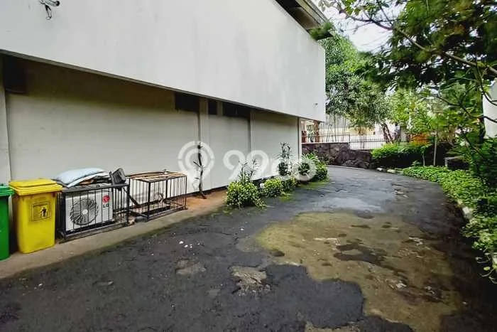 Siap Huni Hunian Elit 19 Kamar di Menteng Dekat ke Mana Saja Siap Huni Hunian Elit 19 Kamar di Menteng Dekat ke Mana Saja