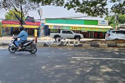 Tanah Dijual Lokasi Strategis di Bekasi dengan Luas 730m2 Tanah Dijual Lokasi Strategis di Bekasi dengan Luas 730m2