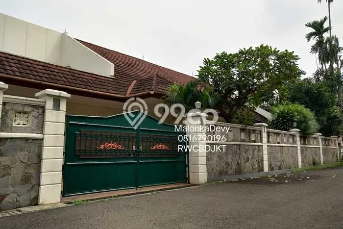 Ready to Use! Luxury House LT 662m2 Desain Modern di Bangka Ready to Use! Luxury House LT 662m2 Desain Modern di Bangka