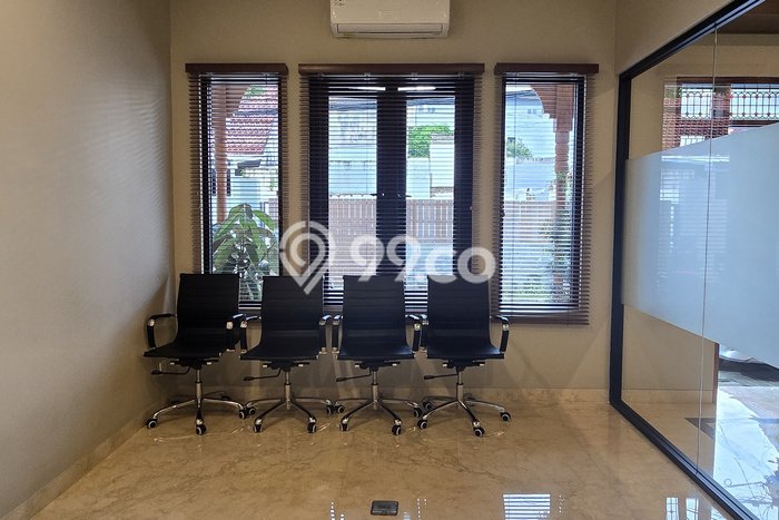 Dijual Rumah Premium dengan Fasilitas Sekitar Lengkap di Kebayoran Baru, Jakarta Selatan Dijual Rumah Premium dengan Fasilitas Sekitar Lengkap di Kebayoran Baru, Jakarta Selatan