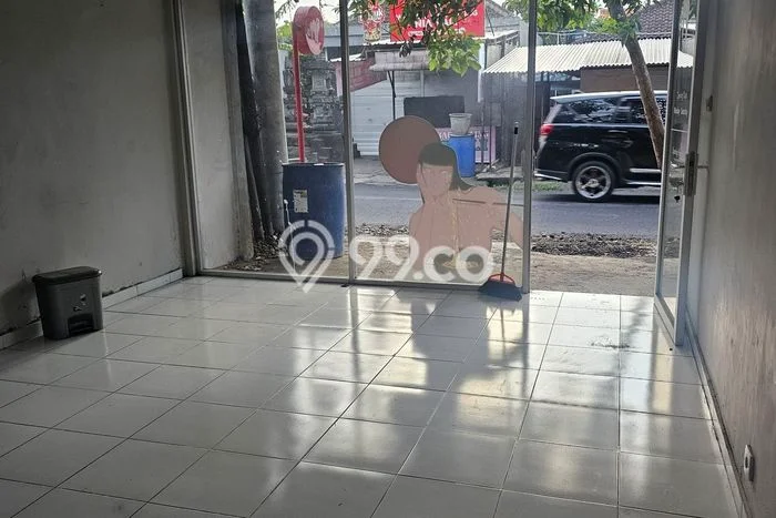 Disewakan Ruko Strategis di Canggu, Luas 28m², Area Komersial, Akses Bagus Disewakan Ruko Strategis di Canggu, Luas 28m², Area Komersial, Akses Bagus