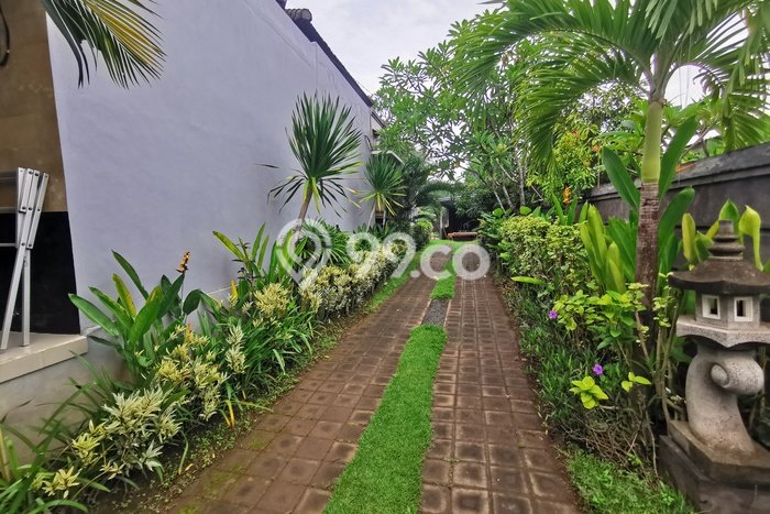 Komersial Lokasi Strategis Kawasan Singaraja, Luas 1000m², Mainroad Komersial Lokasi Strategis Kawasan Singaraja, Luas 1000m², Mainroad