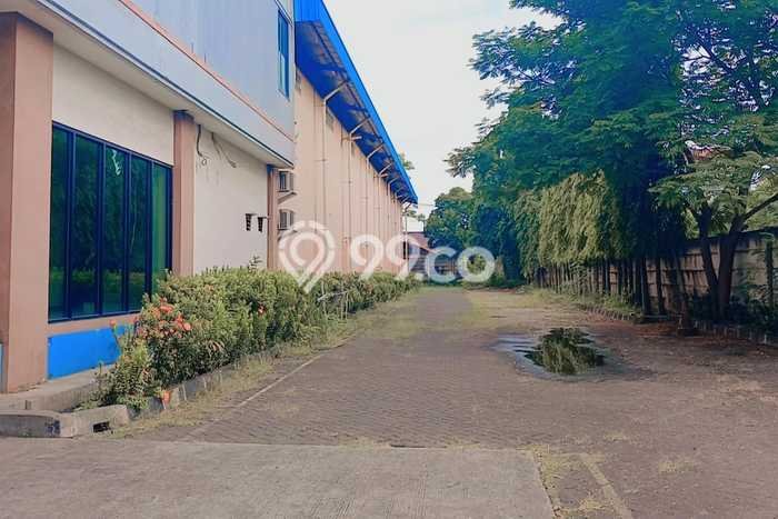 Disewakan Gudang komersial di Tambun Selatan luas bangunan 1400m2 Disewakan Gudang komersial di Tambun Selatan luas bangunan 1400m2