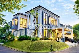 Rumah Eksklusif Dijual LT 261m2 di BSD, Tangerang Selatan Rumah Eksklusif Dijual LT 261m2 di BSD, Tangerang Selatan
