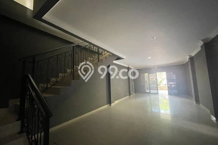 Disewakan Kantor di Kawasan Ramai Batam Centre Luas 315m2 Disewakan Kantor di Kawasan Ramai Batam Centre Luas 315m2