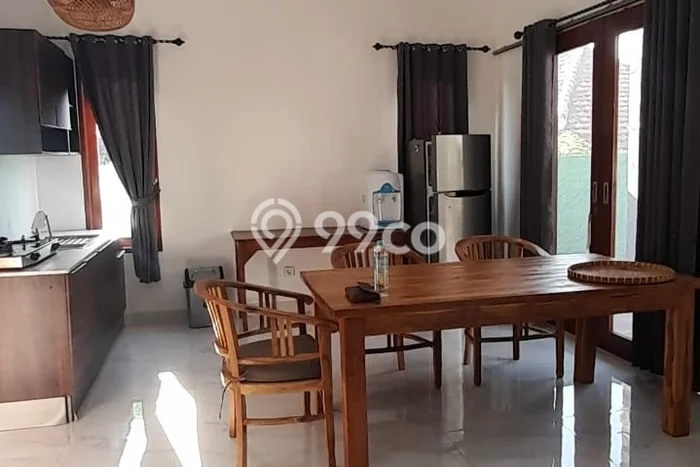 Disewakan! Rumah 3 Kamar Tidur &
4 Kamar Mandi di Dalung, Badung Disewakan! Rumah 3 Kamar Tidur &
4 Kamar Mandi di Dalung, Badung