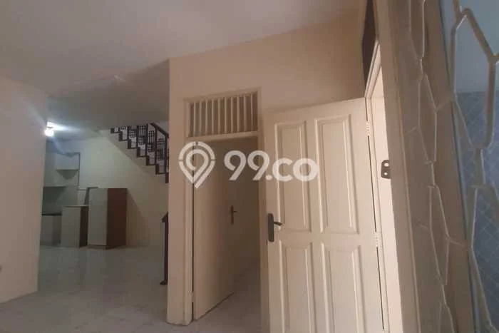 Disewakan! Rumah 4 Kamar Tidur &
2 Kamar Mandi di Sunter, Jakarta Utara Disewakan! Rumah 4 Kamar Tidur &
2 Kamar Mandi di Sunter, Jakarta Utara