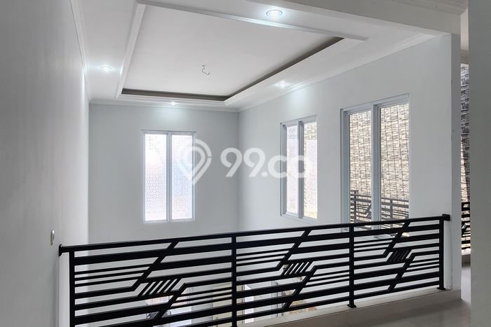 Hunian Elit LB 216m2 Siap Pakai Desain Elegan di Pulomas, Jakarta Timur Hunian Elit LB 216m2 Siap Pakai Desain Elegan di Pulomas, Jakarta Timur