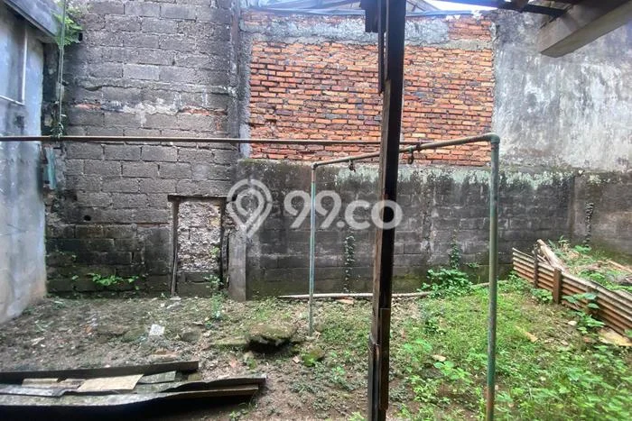 Hunian Nyaman Asri 4 KT Siap Pakai di Veteran Jakarta Selatan Hunian Nyaman Asri 4 KT Siap Pakai di Veteran Jakarta Selatan