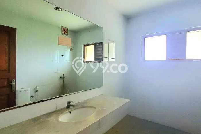 PRIME AREA! Rumah di Jagakarsa, 10 KT, Area Premium, LT 1000m2m² LB 800m2m² PRIME AREA! Rumah di Jagakarsa, 10 KT, Area Premium, LT 1000m2m² LB 800m2m²