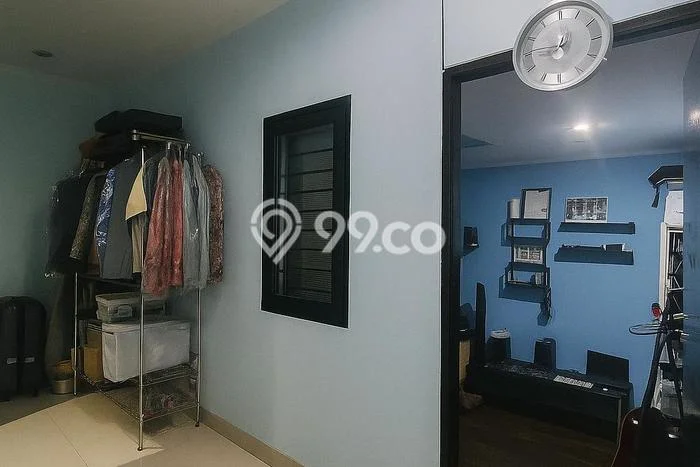 Rumah Modern 3 KT di Sektor 9-Bintaro Tangerang Selatan Unfurnished Rumah Modern 3 KT di Sektor 9-Bintaro Tangerang Selatan Unfurnished