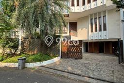 Rumah Elit LB 800m2 Siap Pakai Desain Elegan di Pondok Indah, Jakarta Selatan Rumah Elit LB 800m2 Siap Pakai Desain Elegan di Pondok Indah, Jakarta Selatan