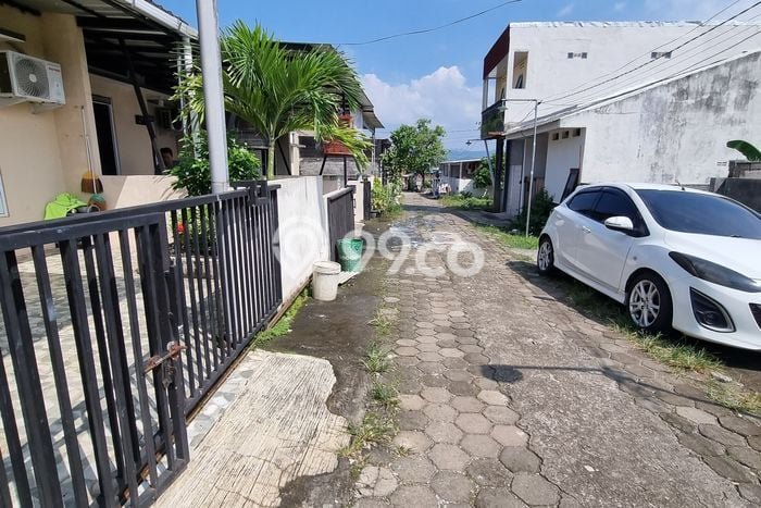 Rumah Luas Asri 1 KT Siap Pakai di Sendangmulyo Semarang Rumah Luas Asri 1 KT Siap Pakai di Sendangmulyo Semarang