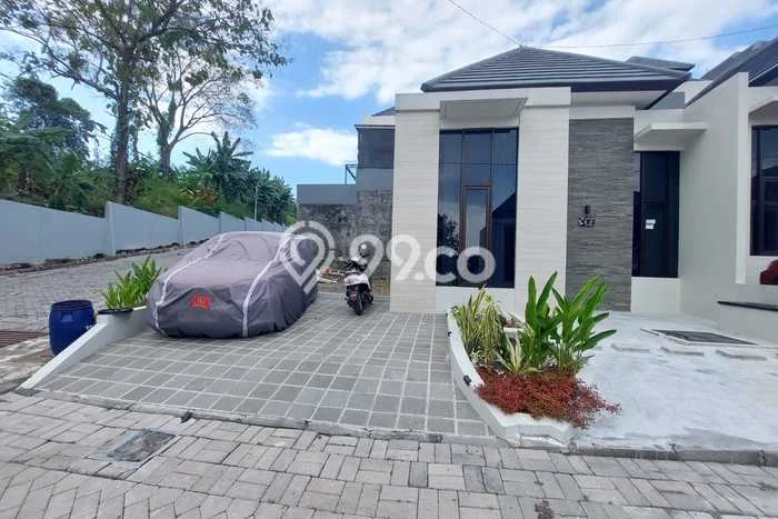 For Sale Hunian Rumah Terawat 2 KT di Ketileng, Semarang For Sale Hunian Rumah Terawat 2 KT di Ketileng, Semarang