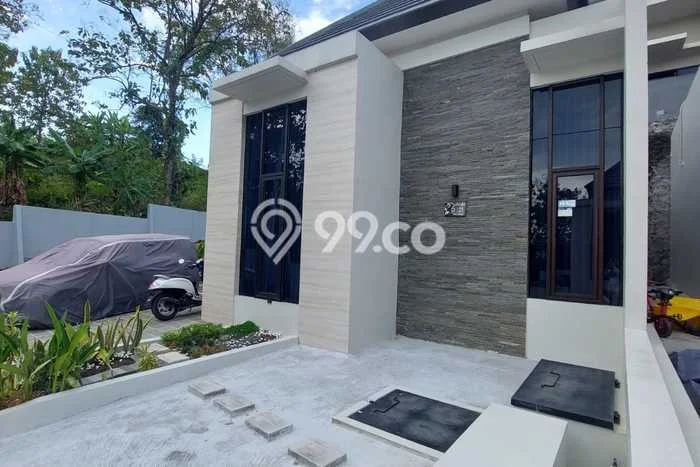 For Sale Hunian Rumah Terawat 2 KT di Ketileng, Semarang For Sale Hunian Rumah Terawat 2 KT di Ketileng, Semarang