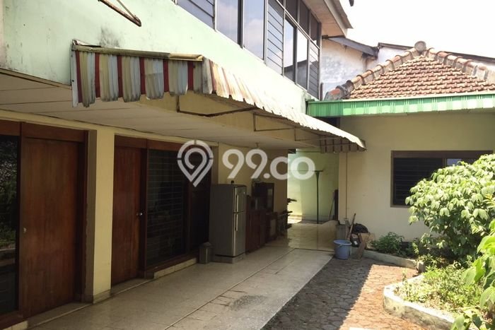 Rumah LT 354m2m² / LB 210m2m² Pemandangan Laut di , Bandung Rumah LT 354m2m² / LB 210m2m² Pemandangan Laut di , Bandung