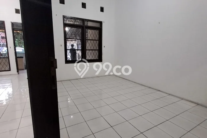 Jarang Ada! Rumah Sewa 2 Kamar Bagus Siap Huni Holis Cigondewah Jarang Ada! Rumah Sewa 2 Kamar Bagus Siap Huni Holis Cigondewah