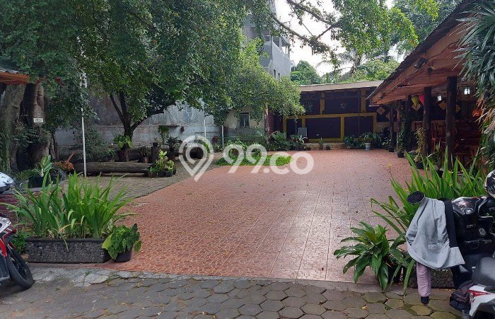 Unit Komersial Dijual di Malang LT 3633m2 & LB 1500m2 Unit Komersial Dijual di Malang LT 3633m2 & LB 1500m2