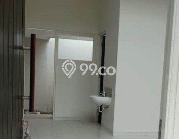 Rumah Modern Cantik 2 KT Siap Huni di Dau Rumah Modern Cantik 2 KT Siap Huni di Dau