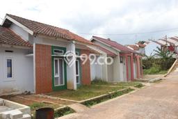 Rumah Sederhana Dijual di Cimanggung 2 Kamar dengan Luas Tanah 60m2 Rumah Sederhana Dijual di Cimanggung 2 Kamar dengan Luas Tanah 60m2