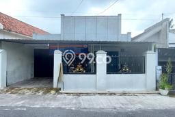 Jual Rumah Harga Miring Candipuro Punya 2 KT & LT 220m2 Jual Rumah Harga Miring Candipuro Punya 2 KT & LT 220m2
