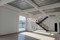 Disewakan Gudang di Pekanbaru Kota Pekanbaru LT 1000m2, LB 1000m2 Disewakan Gudang di Pekanbaru Kota Pekanbaru LT 1000m2, LB 1000m2