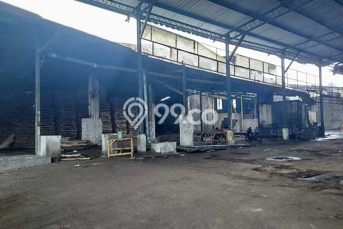 Pabrik Dijual di Batang Batang dengan Luas Bangunan 5000m2 Pabrik Dijual di Batang Batang dengan Luas Bangunan 5000m2