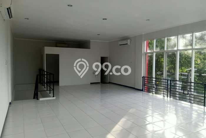 Ruko di Semarang Timur, Luas 233m², Area Bisnis, Ready Usaha Ruko di Semarang Timur, Luas 233m², Area Bisnis, Ready Usaha