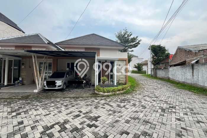 Jual Rumah Eksklusif 3 KT di Sambiroto, Semarang Jual Rumah Eksklusif 3 KT di Sambiroto, Semarang