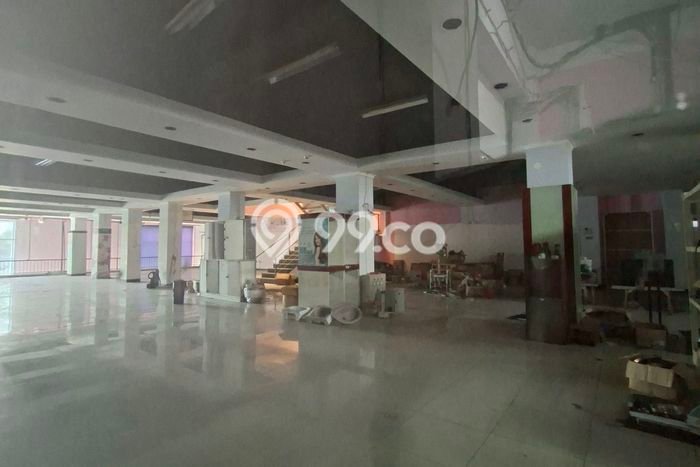 For Rent Komersial Strategis di Simpang Lima, Luas 1810m², Lokasi Berkembang For Rent Komersial Strategis di Simpang Lima, Luas 1810m², Lokasi Berkembang