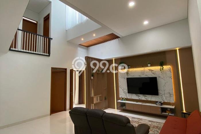 Hunian Mewah Dijual LT 150m2 di Sukasari, Bandung Hunian Mewah Dijual LT 150m2 di Sukasari, Bandung