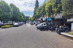 Disewakan Ruko di Pusat Kota Bandung Ramai Strategis Disewakan Ruko di Pusat Kota Bandung Ramai Strategis