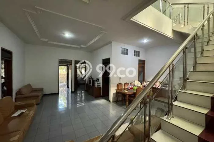 Rumah Eksklusif Dijual LT 150m2 di Babakan Ciparay, Bandung Rumah Eksklusif Dijual LT 150m2 di Babakan Ciparay, Bandung