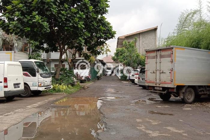 Lahan Dijual Lokasi Strategis di Jakarta Selatan dengan Luas 3m2 Lahan Dijual Lokasi Strategis di Jakarta Selatan dengan Luas 3m2