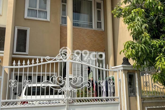 Jual Rumah Mewah Elegan Dengan View Cantik di Pantai Indah Kapuk, Jakarta Utara Jual Rumah Mewah Elegan Dengan View Cantik di Pantai Indah Kapuk, Jakarta Utara