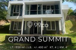 Ready to Use! Luxury House LT 936m2 Desain Elegan di Tiban Ready to Use! Luxury House LT 936m2 Desain Elegan di Tiban