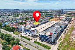 Area Ramai! Ruko Dijual di Batam Kota untuk Bisnis Luas Bangunan 1050m2 Area Ramai! Ruko Dijual di Batam Kota untuk Bisnis Luas Bangunan 1050m2