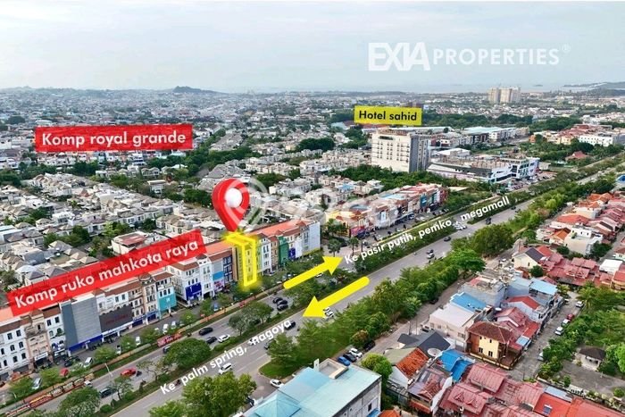 Ruko Komersial Disewakan di Batam Kota Batam Luas 300m2 Ruko Komersial Disewakan di Batam Kota Batam Luas 300m2