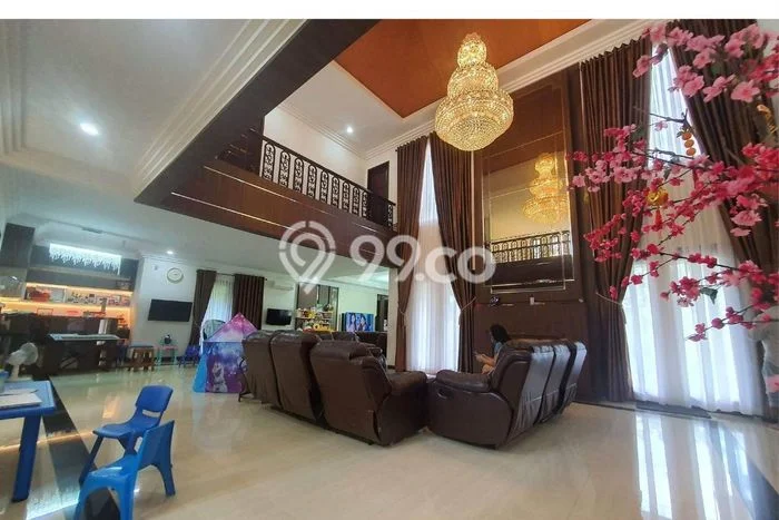 Rumah Mewah LB 650m2 Siap Huni Desain Elegan di Batam Centre, Batam Rumah Mewah LB 650m2 Siap Huni Desain Elegan di Batam Centre, Batam