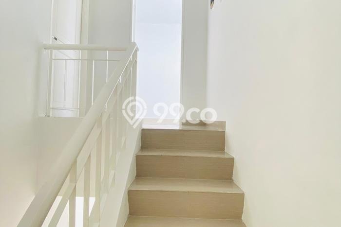 Rumah Minimalis 4 Kamar LT 120m2 di Kota Wisata Rumah Minimalis 4 Kamar LT 120m2 di Kota Wisata