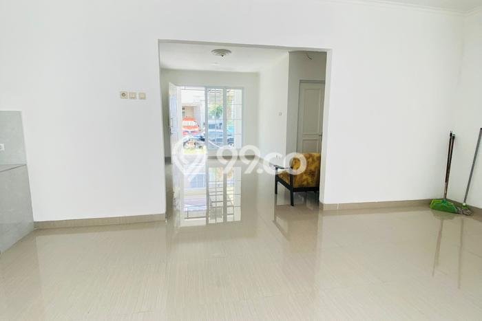 Rumah Minimalis 4 Kamar LT 120m2 di Kota Wisata Rumah Minimalis 4 Kamar LT 120m2 di Kota Wisata