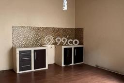 RARE UNIT! Rumah kawasan , 3 KT, View Kota, Luas 144m2m² Bangunan 180m2m² RARE UNIT! Rumah kawasan , 3 KT, View Kota, Luas 144m2m² Bangunan 180m2m²