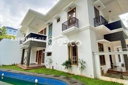 Ready to Use! Premium House LT 650m2 Desain Modern di Kuningan Ready to Use! Premium House LT 650m2 Desain Modern di Kuningan