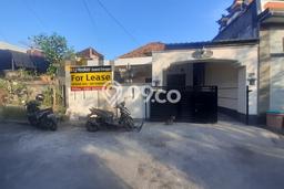 Rumah Cantik 3 Bedrooms di area Wibisana Rumah Cantik 3 Bedrooms di area Wibisana