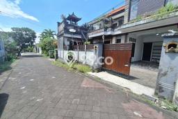 Rumah Disewakan Badung LT 180m2 LB 390m2 Area Dalung Rumah Disewakan Badung LT 180m2 LB 390m2 Area Dalung