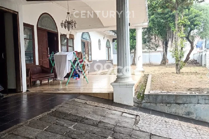 Rumah Elit Modern Siap Huni di Ciganjur Jakarta Selatan Rumah Elit Modern Siap Huni di Ciganjur Jakarta Selatan