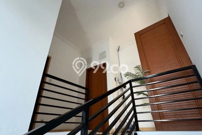 Siap Huni Rumah Mewah 3 Kamar di Kramat Jati Dekat ke Mana Pun Siap Huni Rumah Mewah 3 Kamar di Kramat Jati Dekat ke Mana Pun