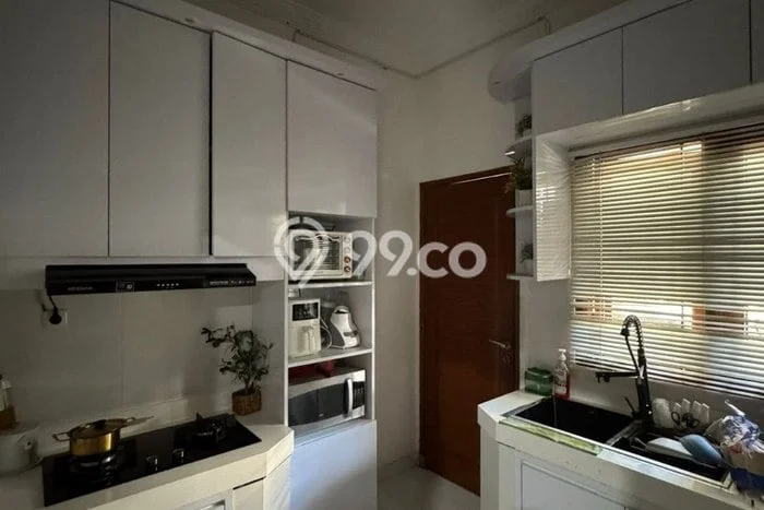 Siap Huni Rumah Mewah 3 Kamar di Kramat Jati Dekat ke Mana Pun Siap Huni Rumah Mewah 3 Kamar di Kramat Jati Dekat ke Mana Pun